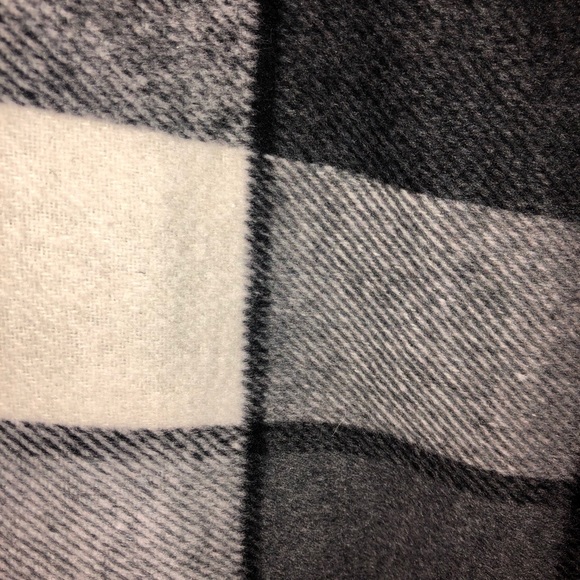 Torrid Rauna - Picture 4 of 6